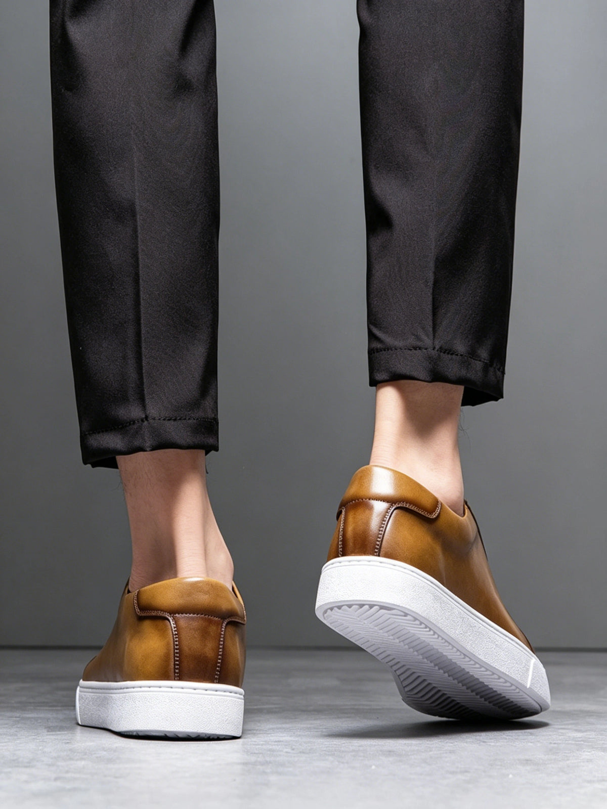 Versatile And Comfortable Oversized Skate-style Sneakers