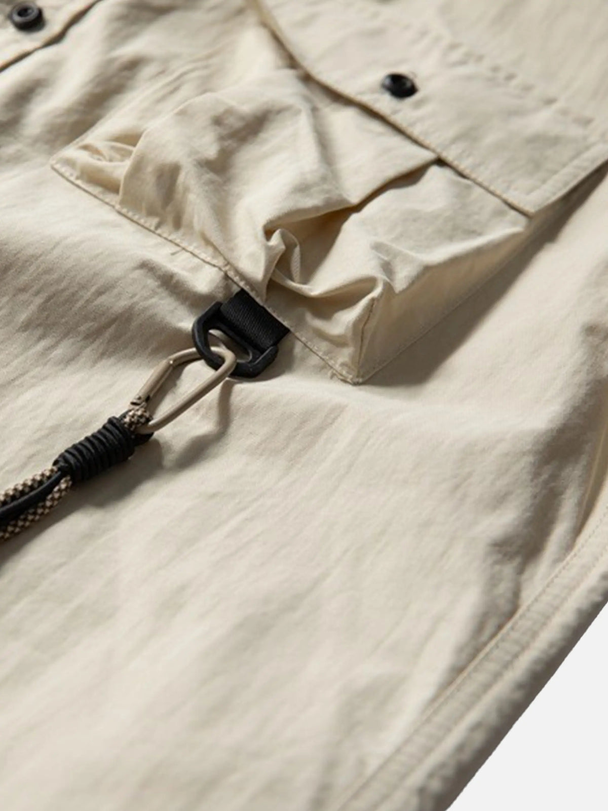 Retro Locker sitzendes Kurzarm-Arbeitshemd mit Taschen