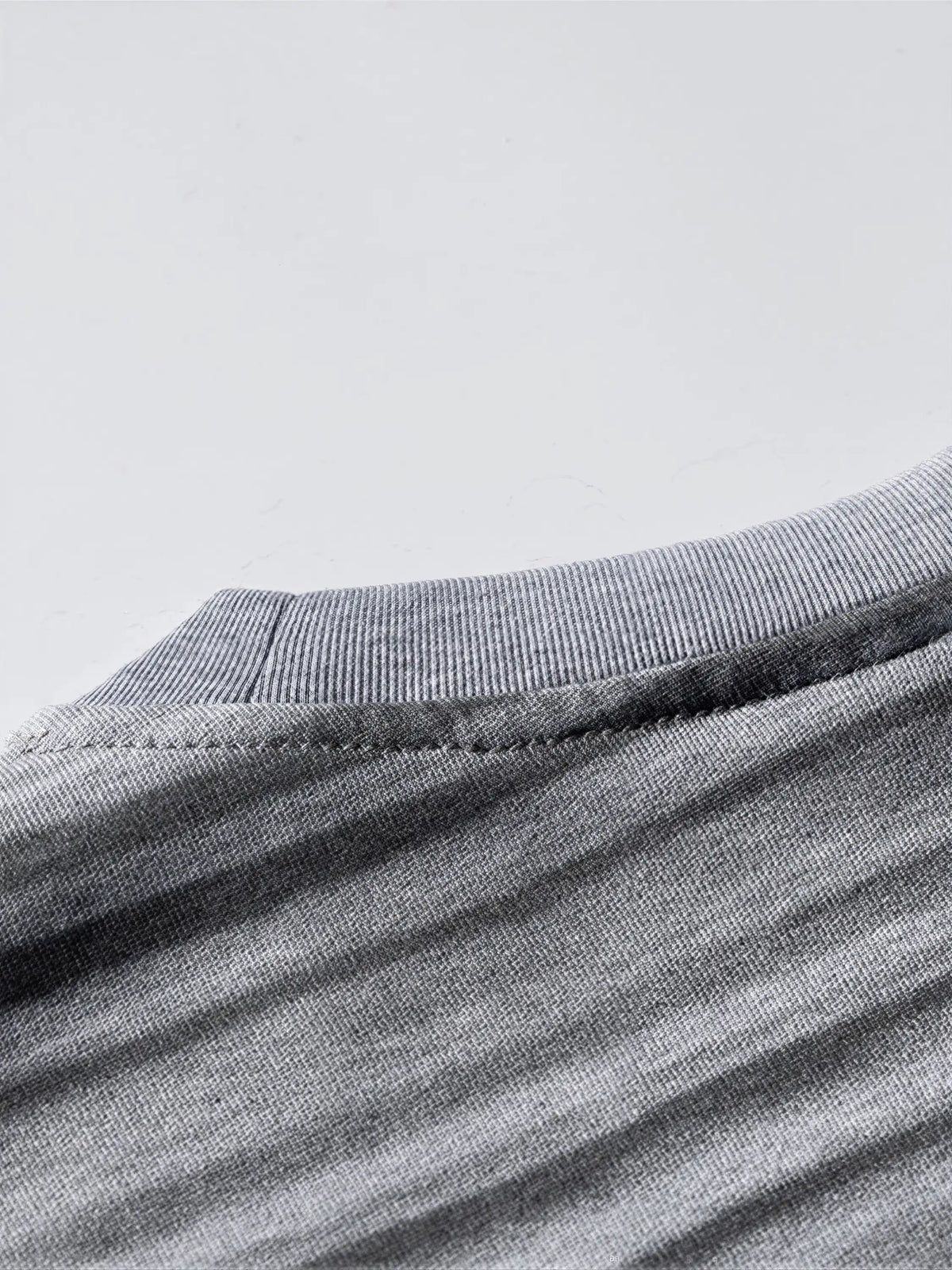 Loose-fit Striped T-shirt With Pocket Embroidery