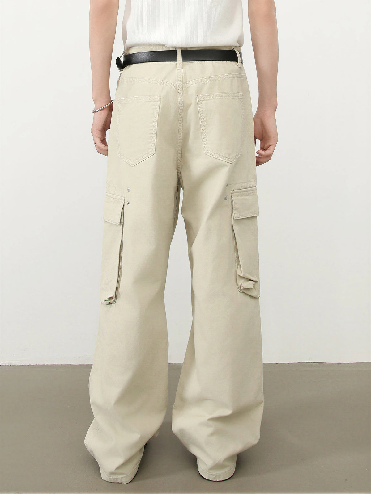 Multi-pocket Loose-fit Wide-leg Cargo Pants