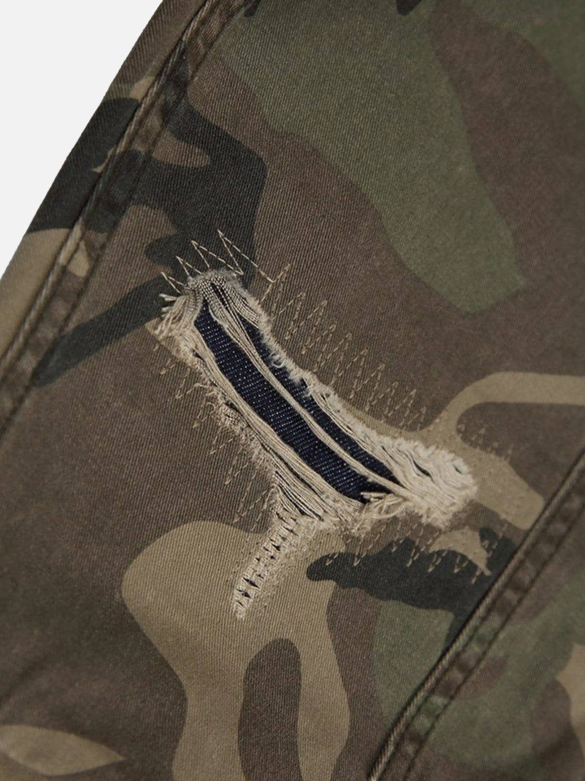 Retro Washed Distressed Camouflage Cargo Pants