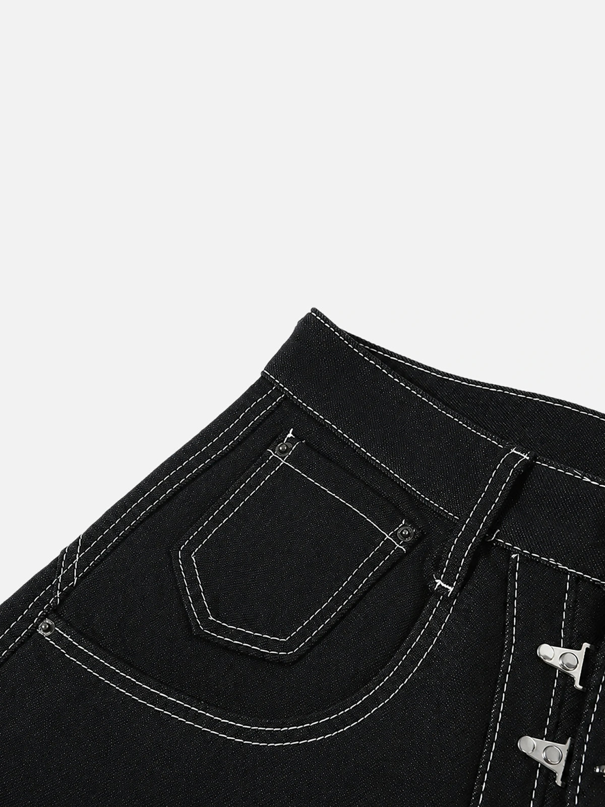 Jeans With Vintage Aircraft Buckle Design