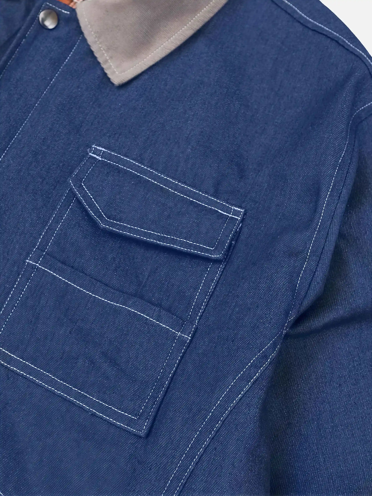 Barn-style Loose-fit Cargo Jacket With Pockets