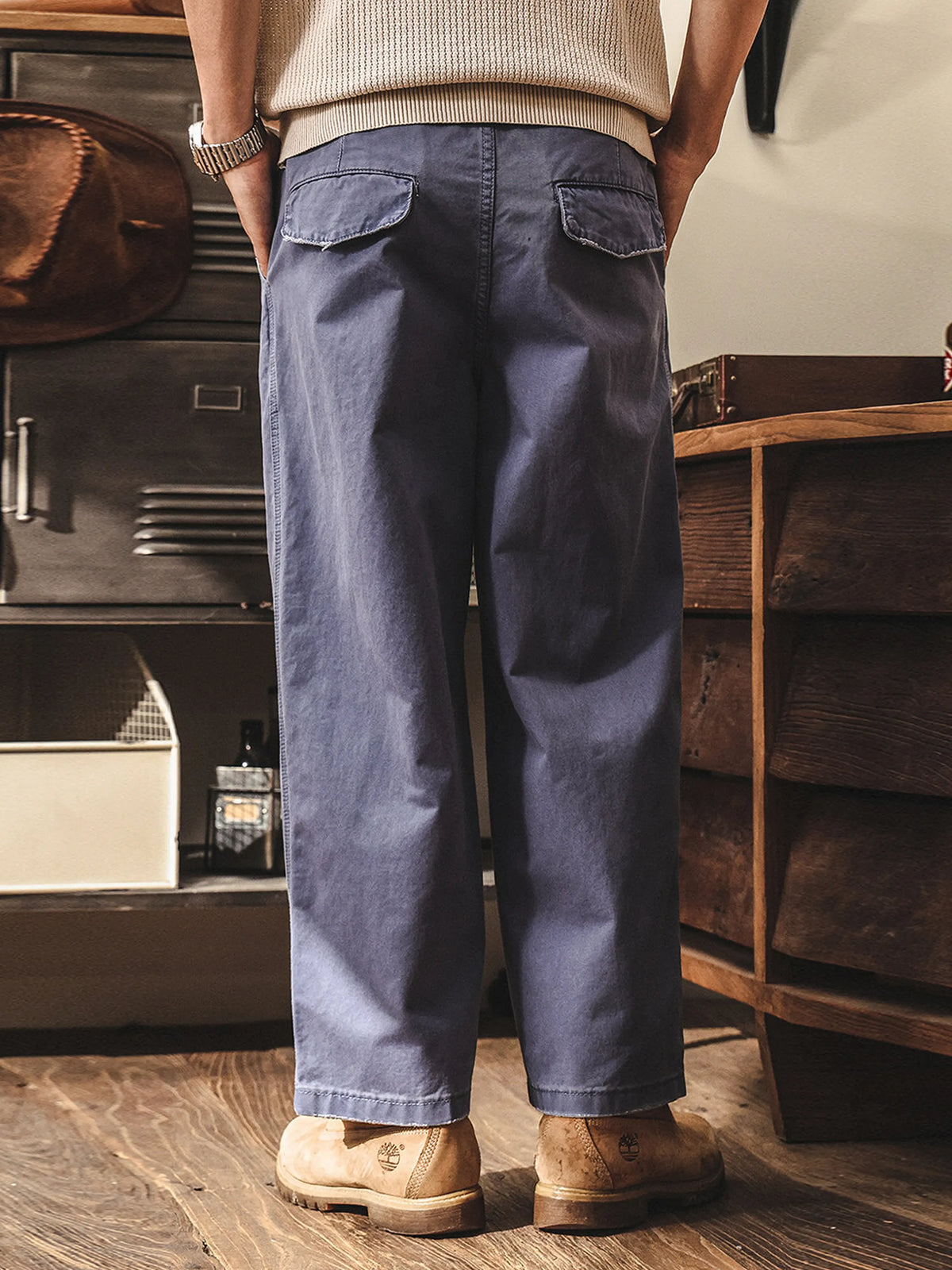 Retro Washed & Distressed Straight-leg Cropped Cargo Pants
