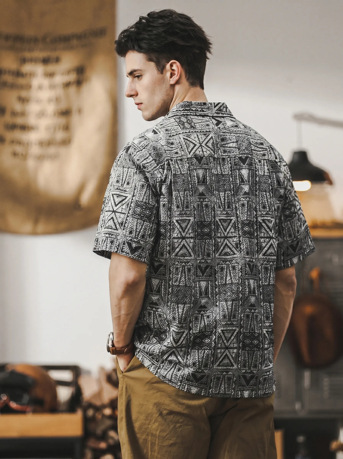 Classic Short-sleeve Hawaiian Shirt