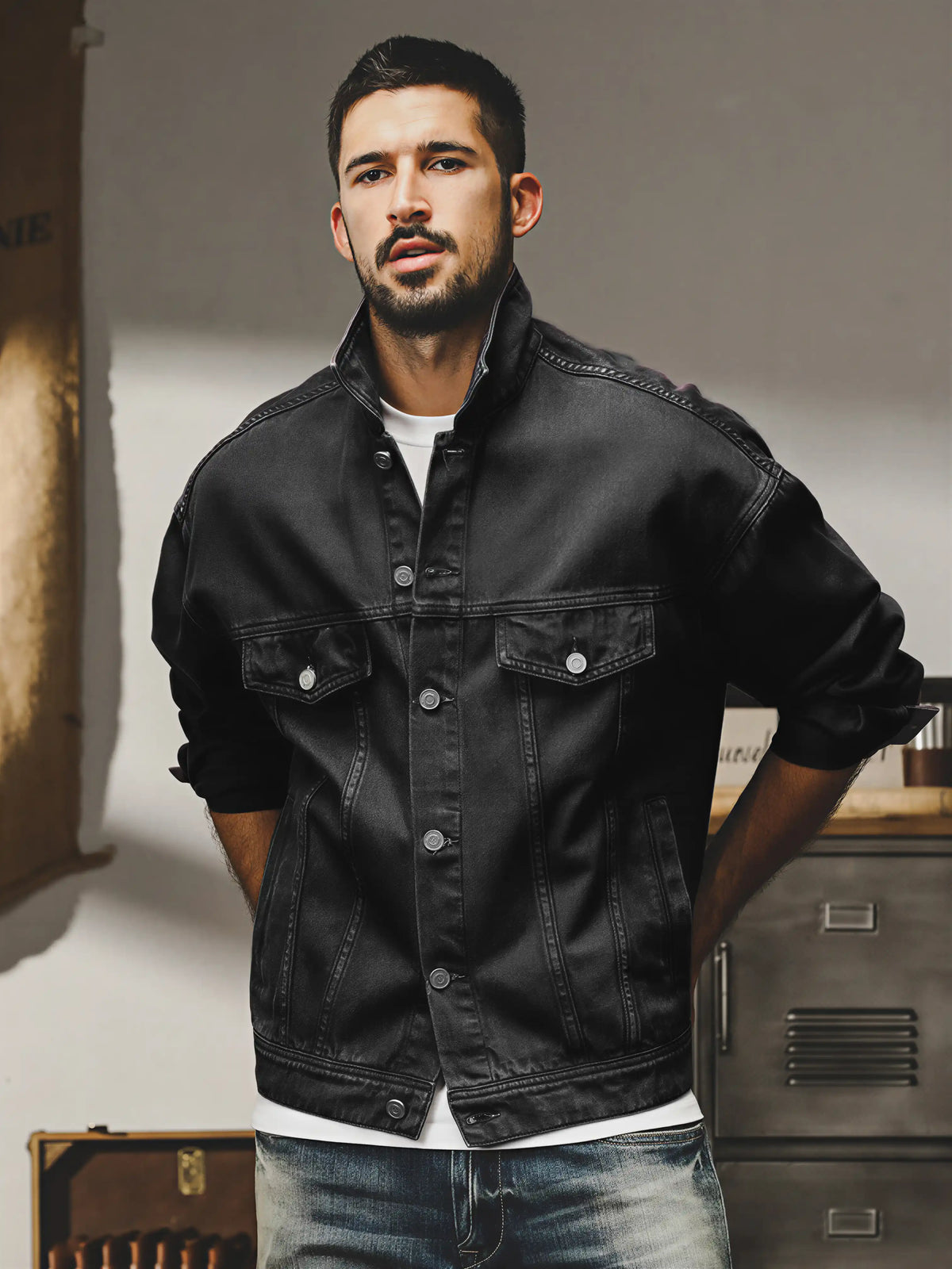 Classic American-style Vintage Denim Jacket